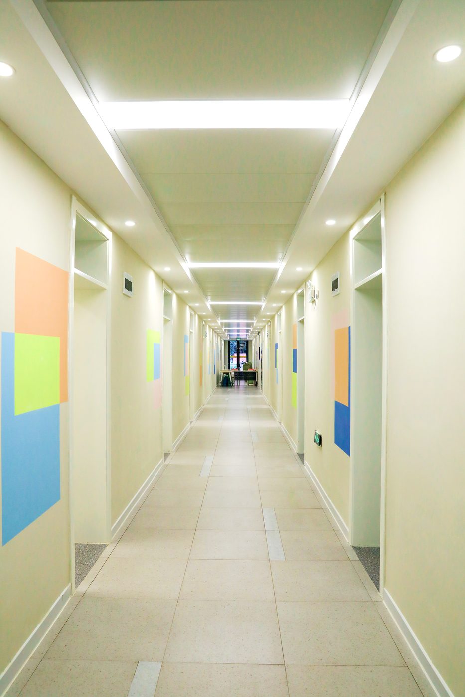 教学区走廊 · 陕西单招集训实拍